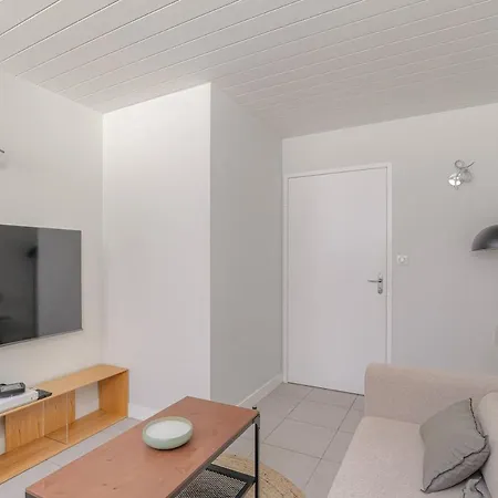 Moderne Avec 2 Chambres, Coeur De Apartment *